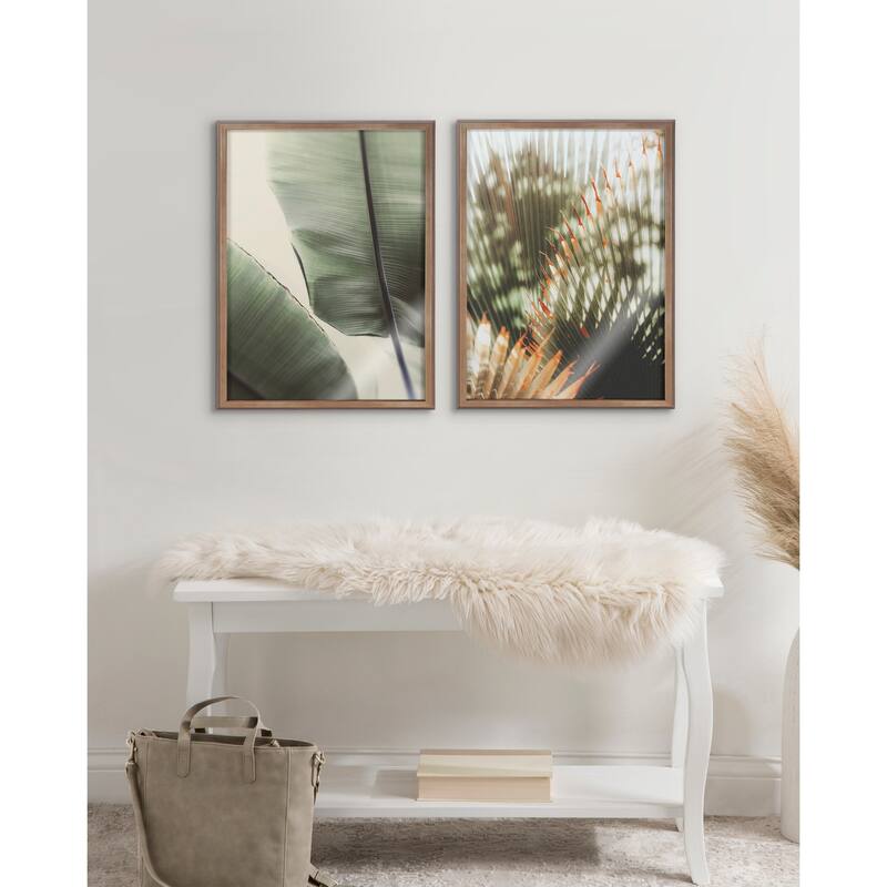 Kate and Laurel Blake Vintage Palm Framed Printed Glass by Alicia Abla