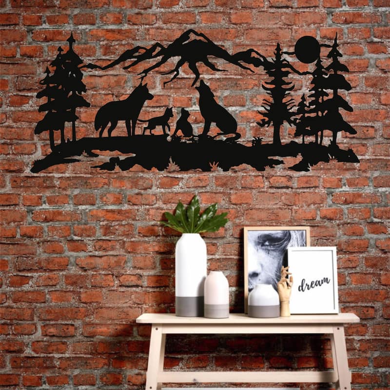 Wolf Family Metal Wall Decor for Home and Outside - Wall-Mounted Geometric Wall Art Decor