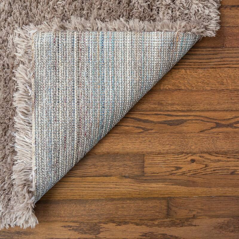 Shag Arum Shag Collection Area Rug