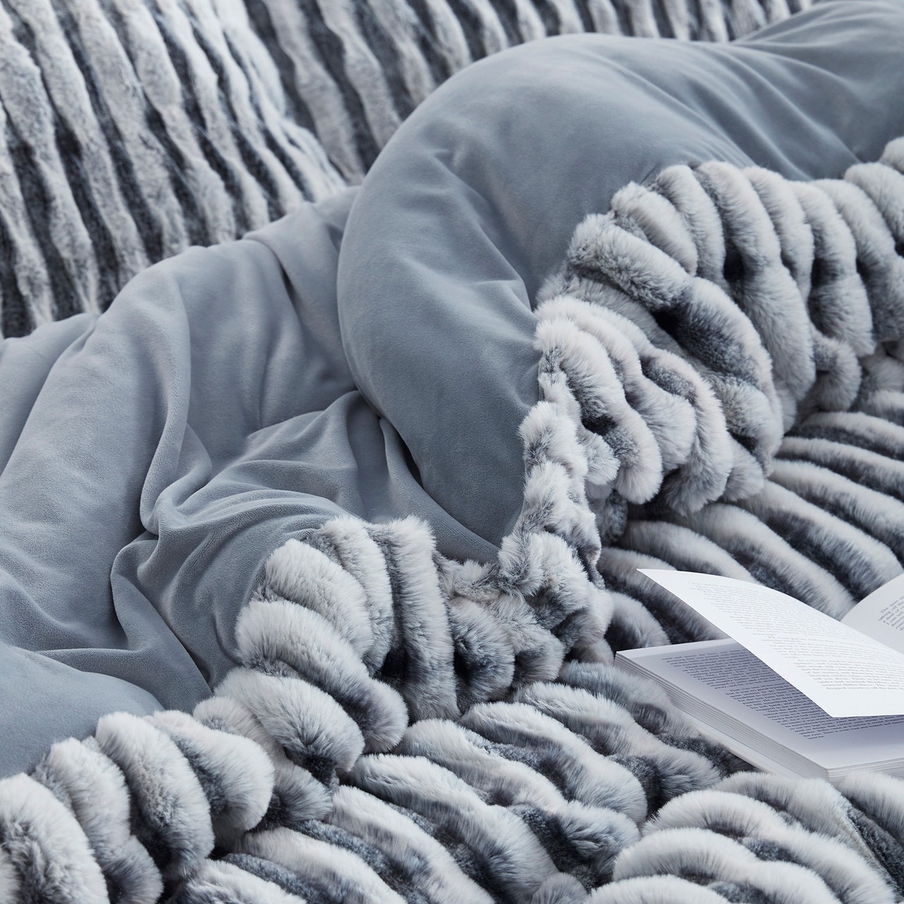 Freezin Waters - Coma Inducer® Oversized Comforter Set - Frosted