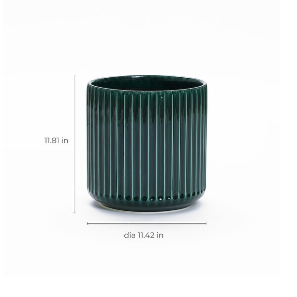 Amazon.com: Mayne Cape Cod Rectangle Planter - Black - 24in
