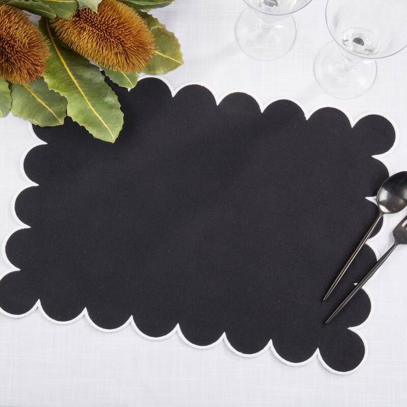 Eco Scallop Border Placemat (Set of 4) - 14"x20"