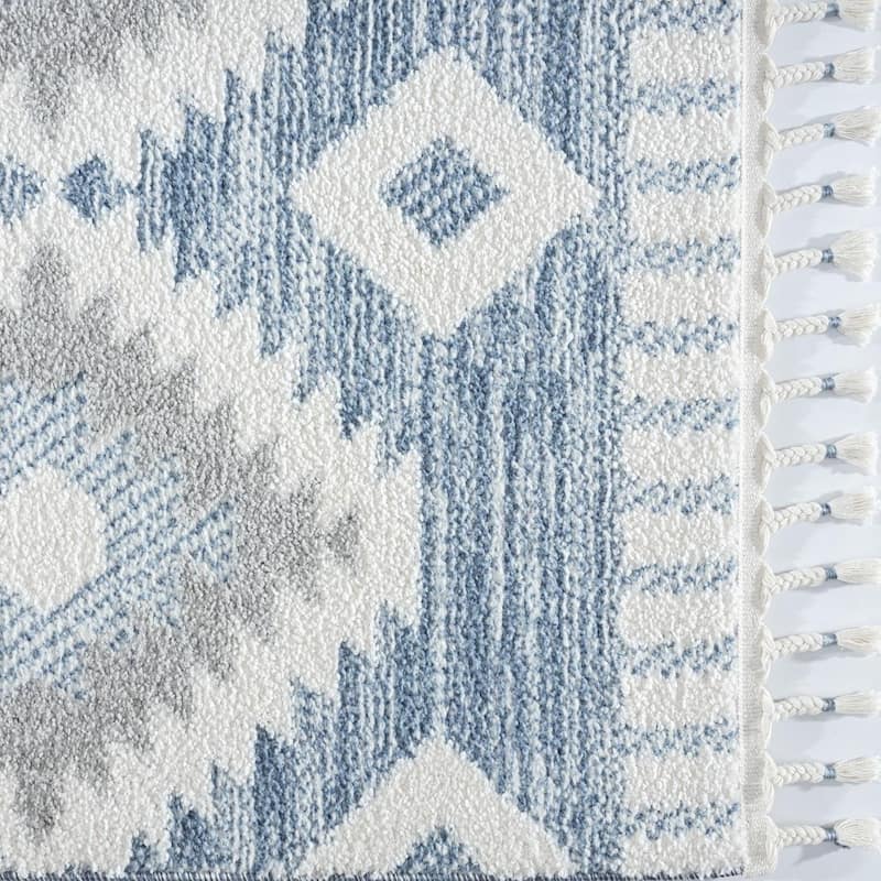 Luxe Weavers Moroccan Geometric Diamond Area Rug, Indoor Carpet with Fringes