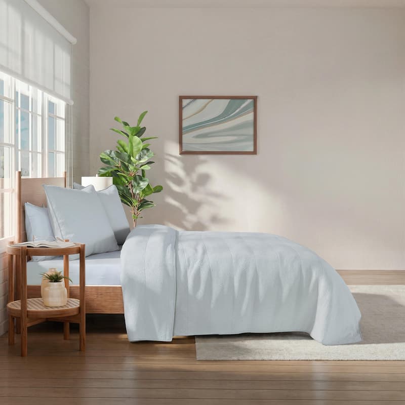 Southern Tide Tideline Coverlet Euro Gray/White Sham