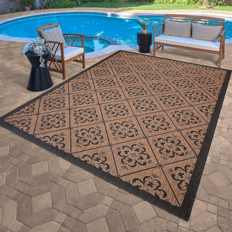 Gertmenian Solterra Bohemian Moroccan Global Weather Resistant Polypropylene Flatweave Indoor/ Outdoor Area Rug Collection