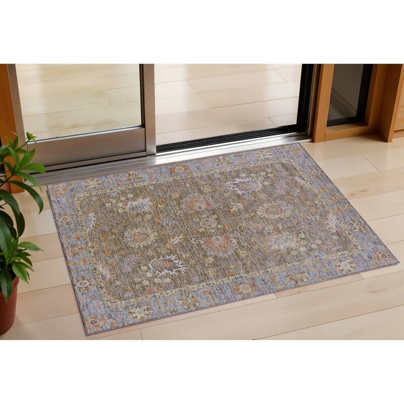 HomeRoots Floral Traditional Rectangle Outdoor Rug - 3' x 5'