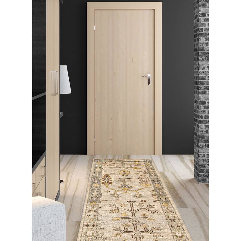 ECARPETGALLERY Hand-knotted Jules Serapi Light Grey Wool Rug - 2'5 x 7'10