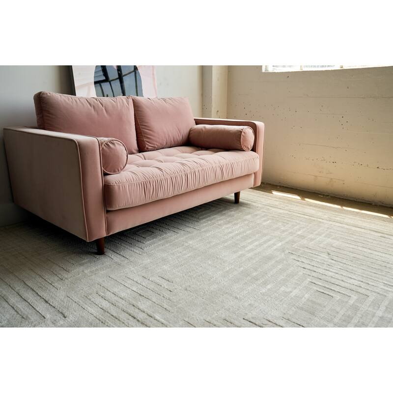 EXQUISITE RUGS Castelli Hand-loomed Bamboo Silk/Wool Ivory Area Rug.