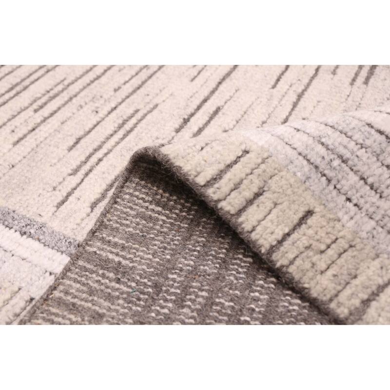 ECARPETGALLERY Hand-knotted Tangier Light Khaki Wool Rug - 5'1 x 7'11