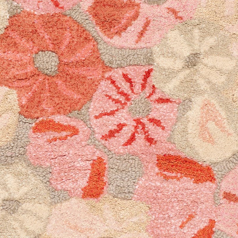 Martha Stewart by SAFAVIEH Poppy Field Wool/ Viscose Rug