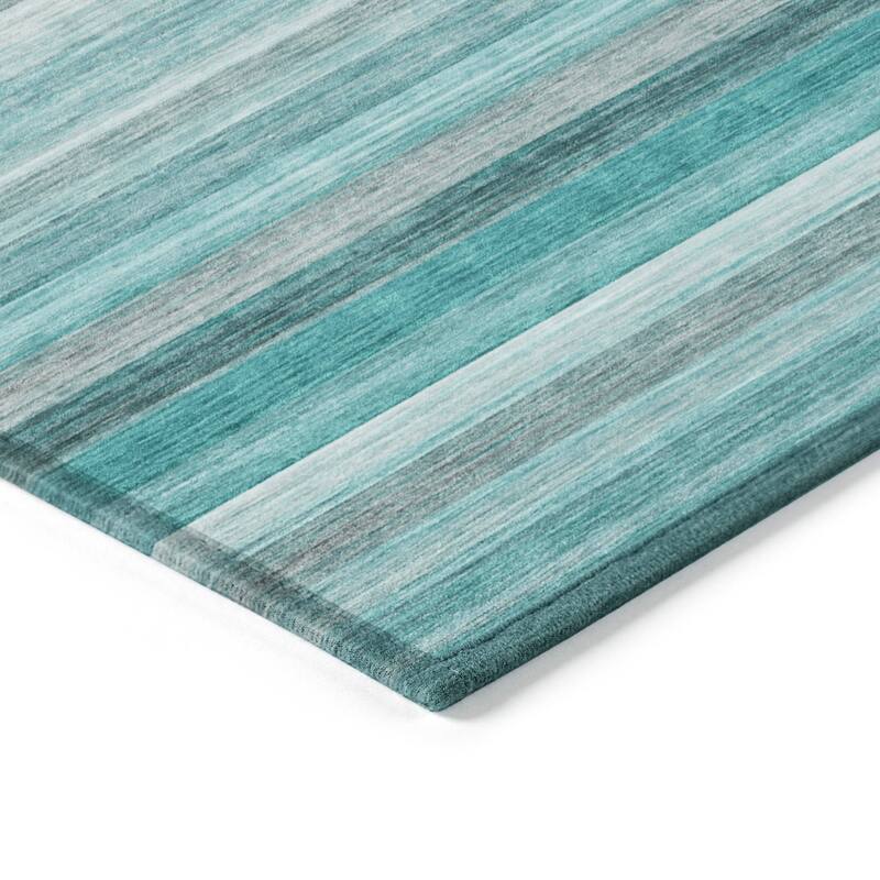 Machine Washable Indoor/ Outdoor Ombre Stripes Chantille Rug