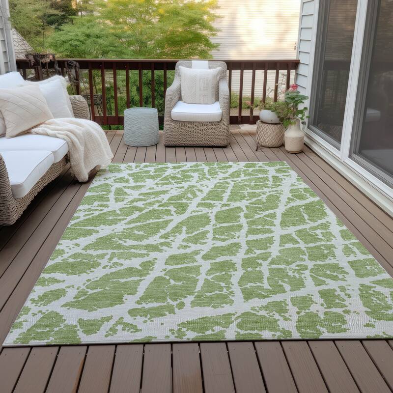 Machine Washable Indoor/ Outdoor Transitional Aloe Crackle Chantille Rug