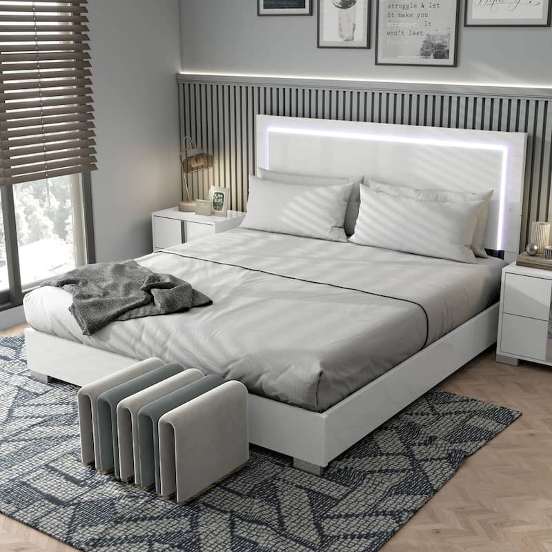 Furniture of America Erina Modern Glossy Panel Bed with LED Light Headboard