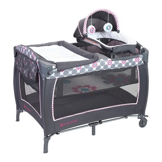 Baby Trend Lil Snooze Daisy Dots Deluxe Nursery Center