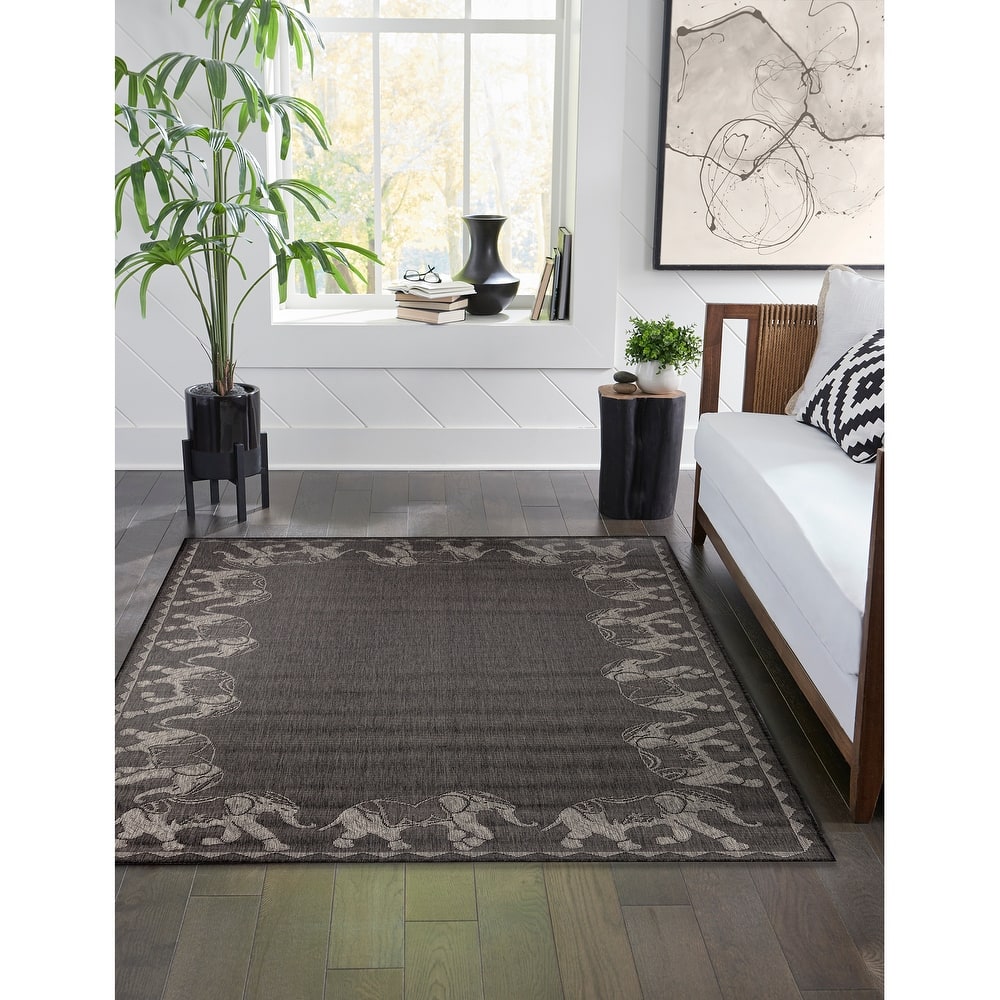 Liora Manne Carmel Marching Elephants Indoor/Outdoor Area Rug