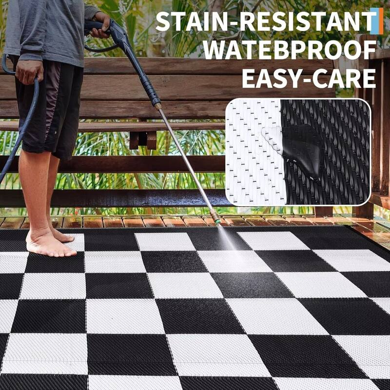 Outdoor Rug Checkerboard Geometric Plaid Pattern, Waterproof Plastic Straw Rug, UV Resistant Foldable Outdoor Rug