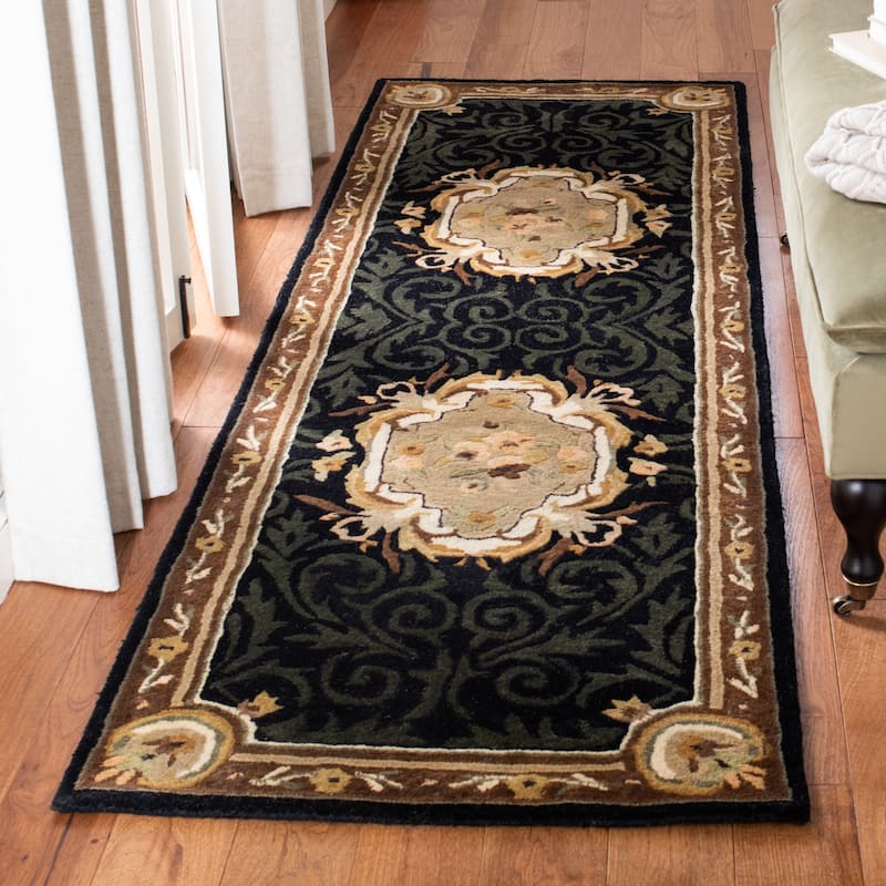 SAFAVIEH Handmade Empire Zekija Traditional Oriental Wool Rug - 2'6" x 10' Runner - Assorted