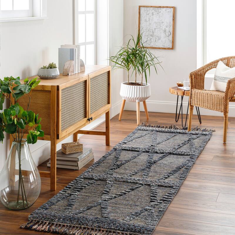 Shravya Handmade Bohemian Geometric Wool Area Rug