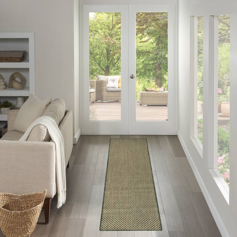 Nourison Courtyard Indoor/Outdoor Modern Geometric Area Rug