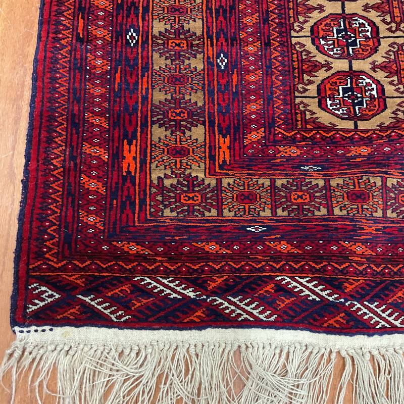 HERAT ORIENTAL Handmade Turkoman Wool Rug - 4'1" x 5'10"