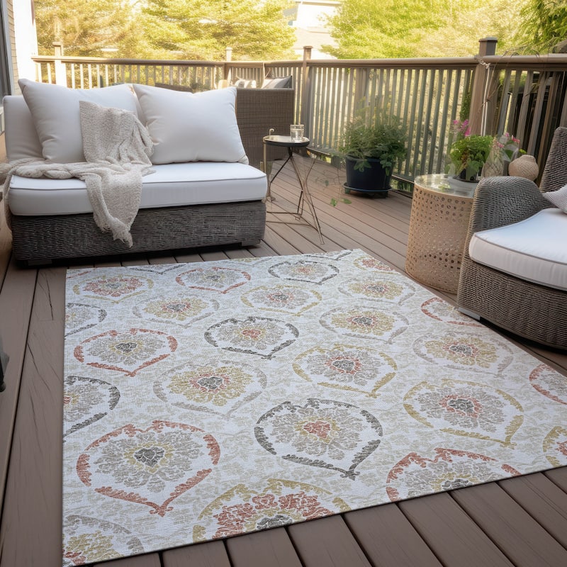 Machine Washable Indoor/ Outdoor Chantille Traditional Damask Rug - Ivory - 3' x 5'