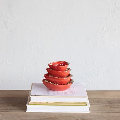 Hand-Painted Strawberry Stoneware Measuring Cups, Set of 4 - 5.9"L x 4.5"W x 1.8"H