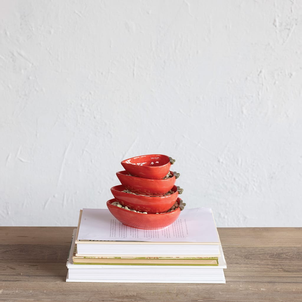 Hand-Painted Strawberry Stoneware Measuring Cups, Set of 4 - 5.9"L x 4.5"W x 1.8"H