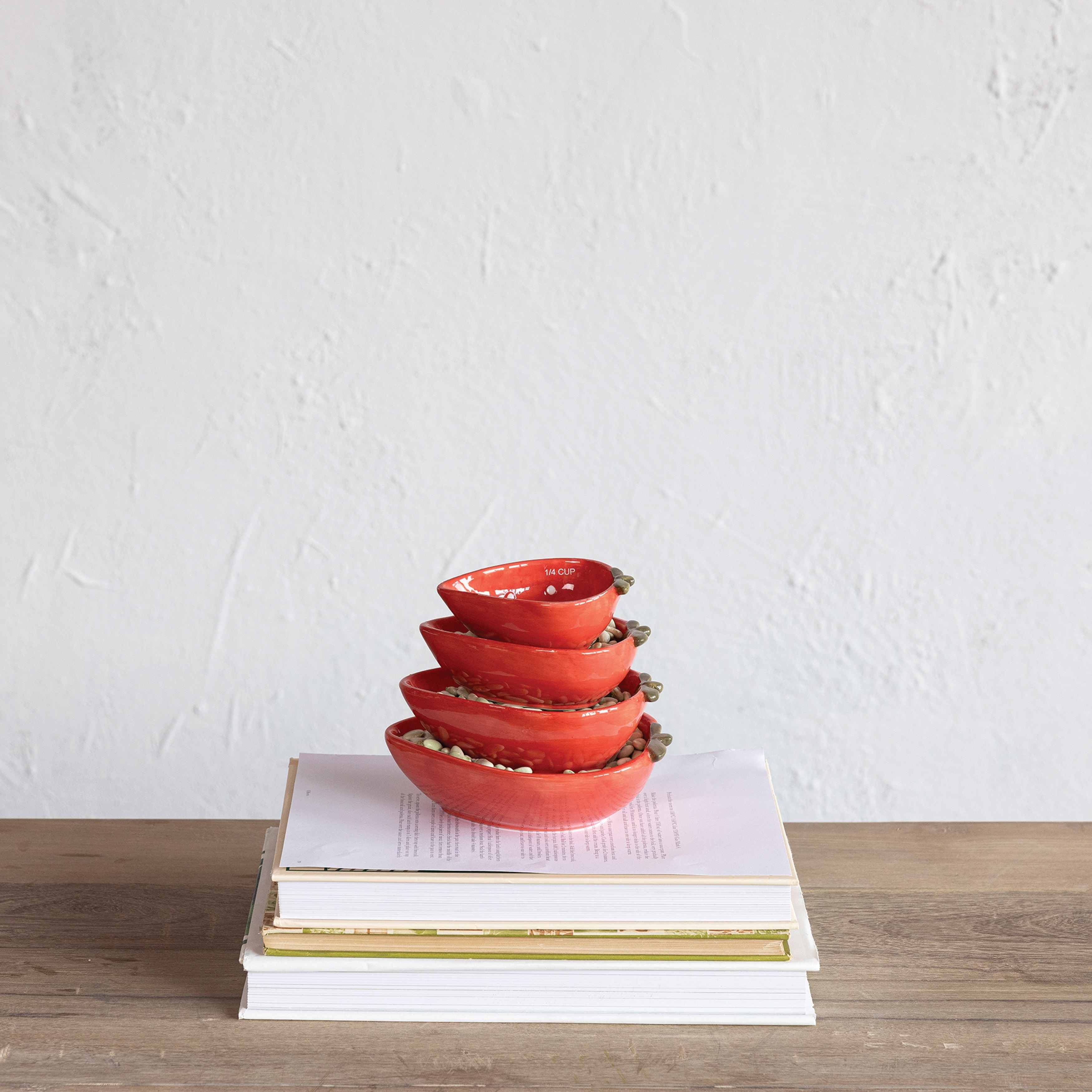 Hand-Painted Strawberry Stoneware Measuring Cups, Set of 4 - 5.9"L x 4.5"W x 1.8"H