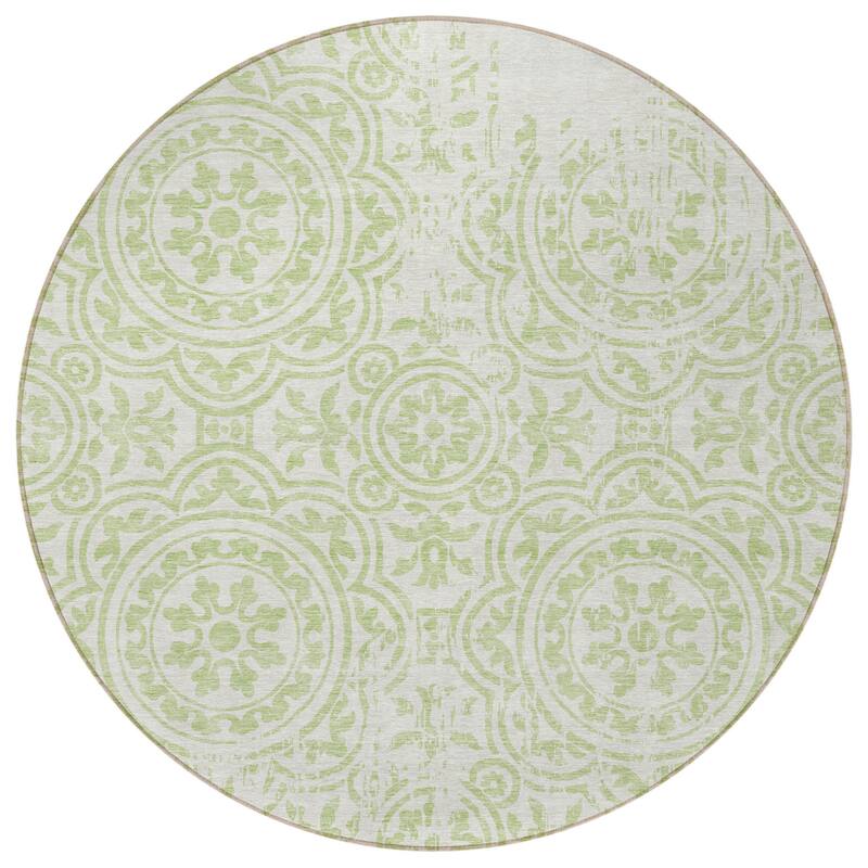 HomeRoots Medallion Transitional Rectangle Outdoor Rug