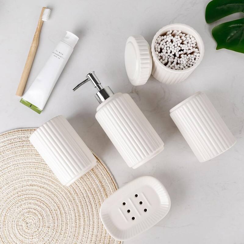 Bathroom Accessory Set