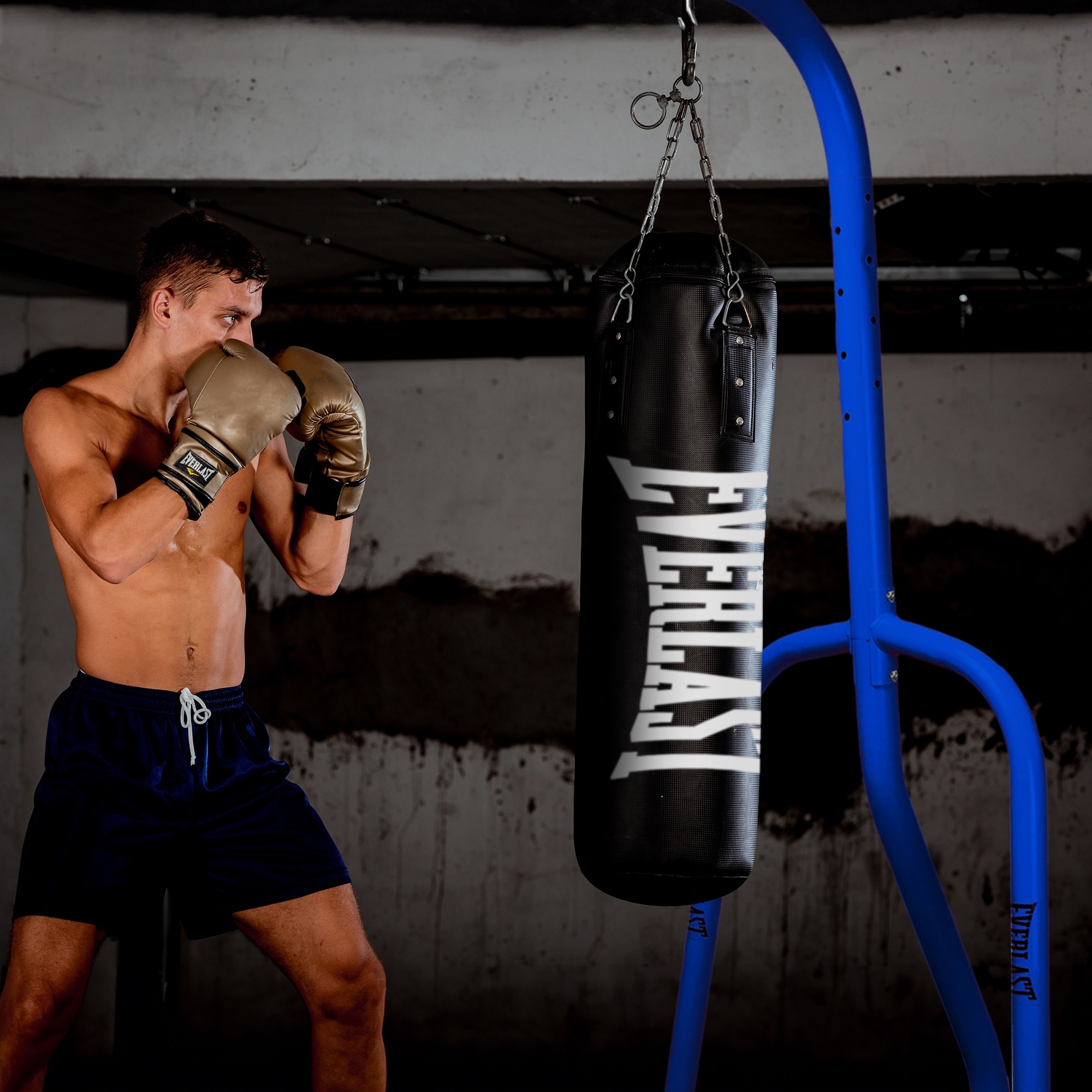 Everlast Single Station Powder Coated Steel 100 Pound Punching Bag Stand Blue 51 Bed Bath Beyond 38251030