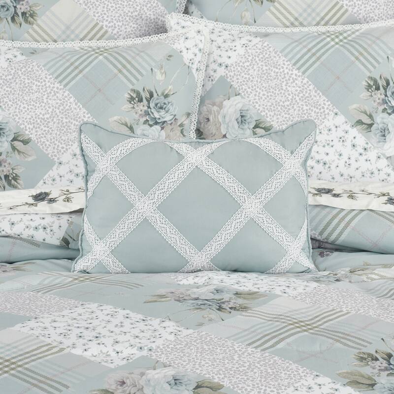 Bungalow Spa Boudoir Decorative Throw Pillow