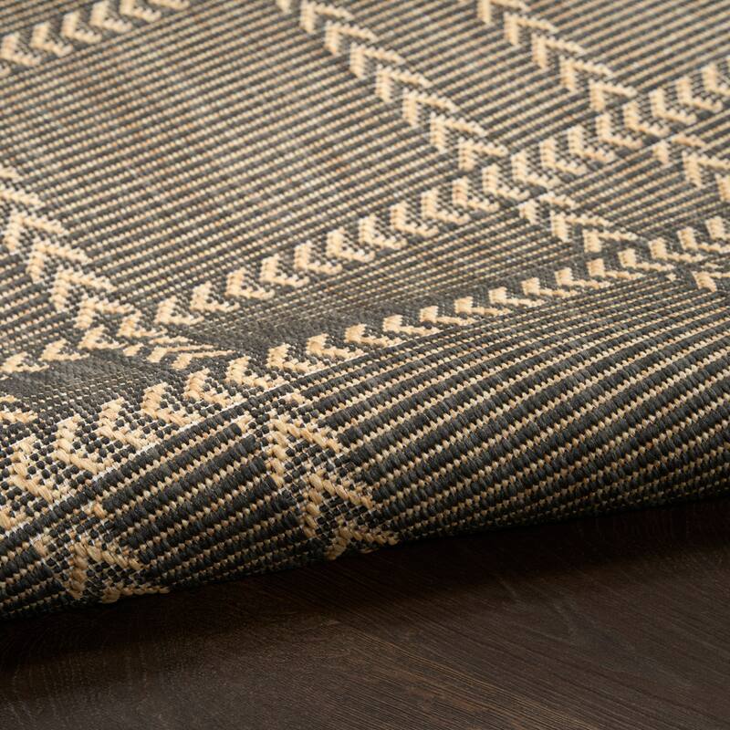 Nourison Horizon Indoor/Outdoor Geometric Area Rug