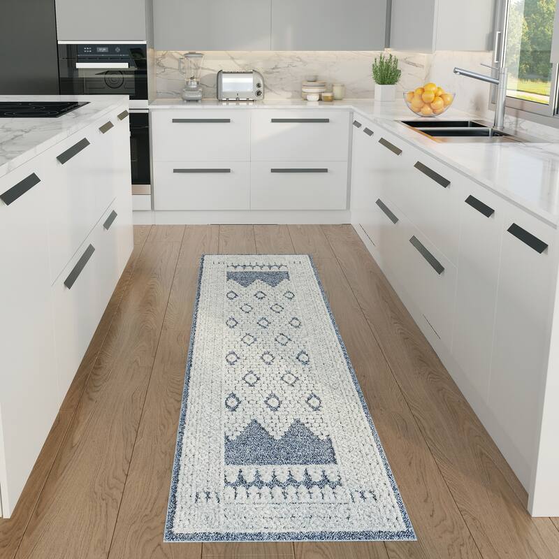 Monique Moroccan Diamond Indoor Area Rug