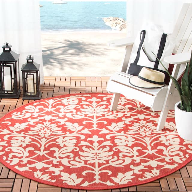 SAFAVIEH Courtyard Bettylou Indoor/ Outdoor Damask Area Rug - 6'7" x 6'7" Round - Red/Natural