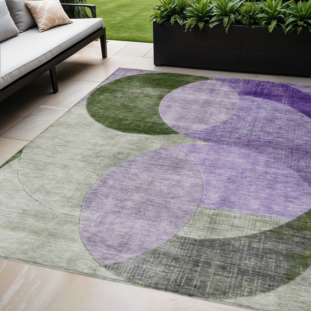 HomeRoots Geometric Transitional Rectangle Outdoor Rug