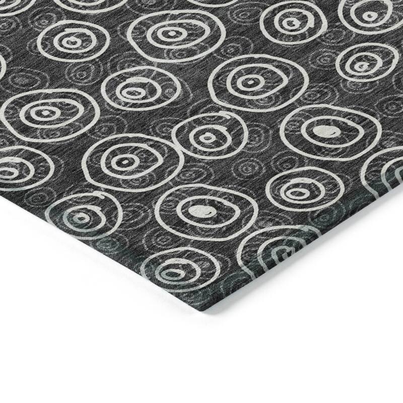 Machine Washable Indoor/ Outdoor Chantille Modern Bubbles Rug