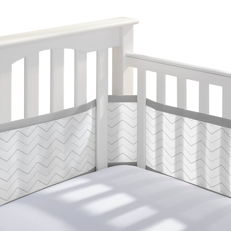 BreathableBaby Breathable Mesh Liner for Full-Size Cribs, Classic 3mm Mesh (Size 4FS Covers 3 or 4 Sides)