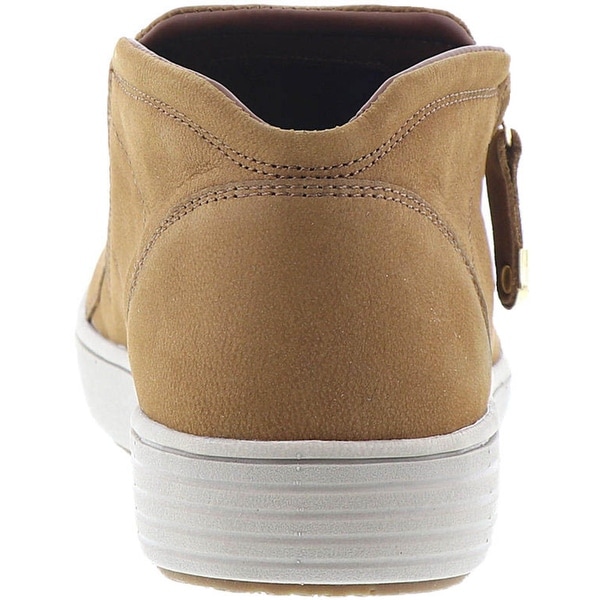 novia casual ankle booties