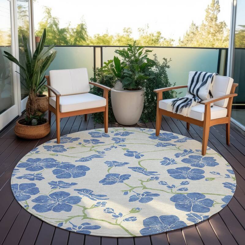 Machine Washable Indoor/ Outdoor Floral Zen Chantille Rug