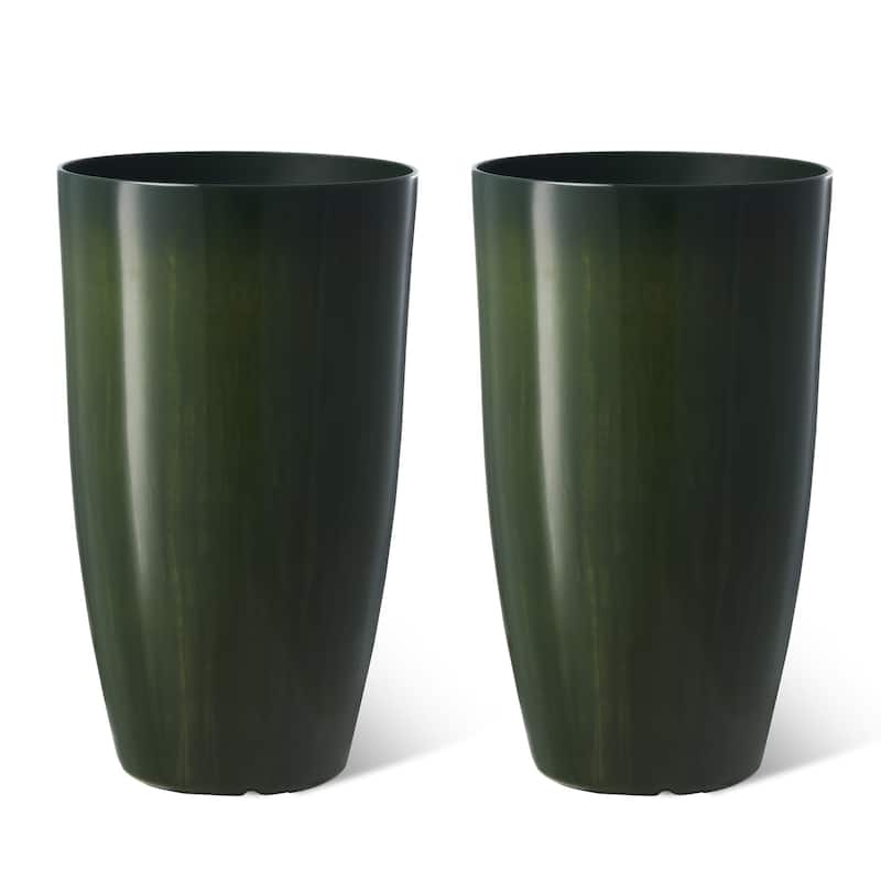 Glitzhome 23.5"H Set of 2 Oversized Gradient Blue/Green Tall Plastic Planter