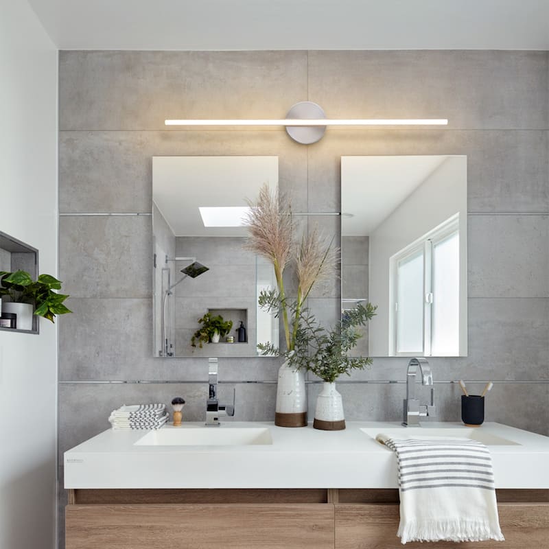 Modern 1-Light Dimmable LED Linear Bathroom Vanity Light