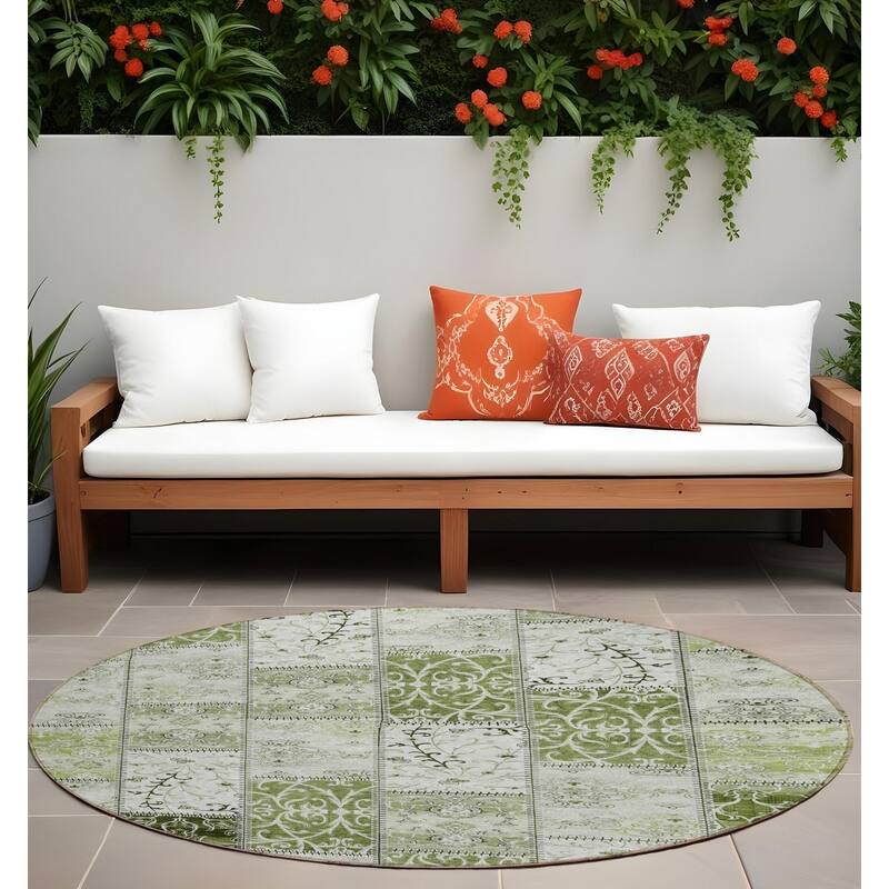 Nara Patchwork Weather Resistant Classic Meets Modern Outdoor Rug - 8' Round - Green