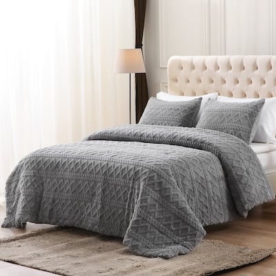 Three Dimensional Carved Plush Comforter Set