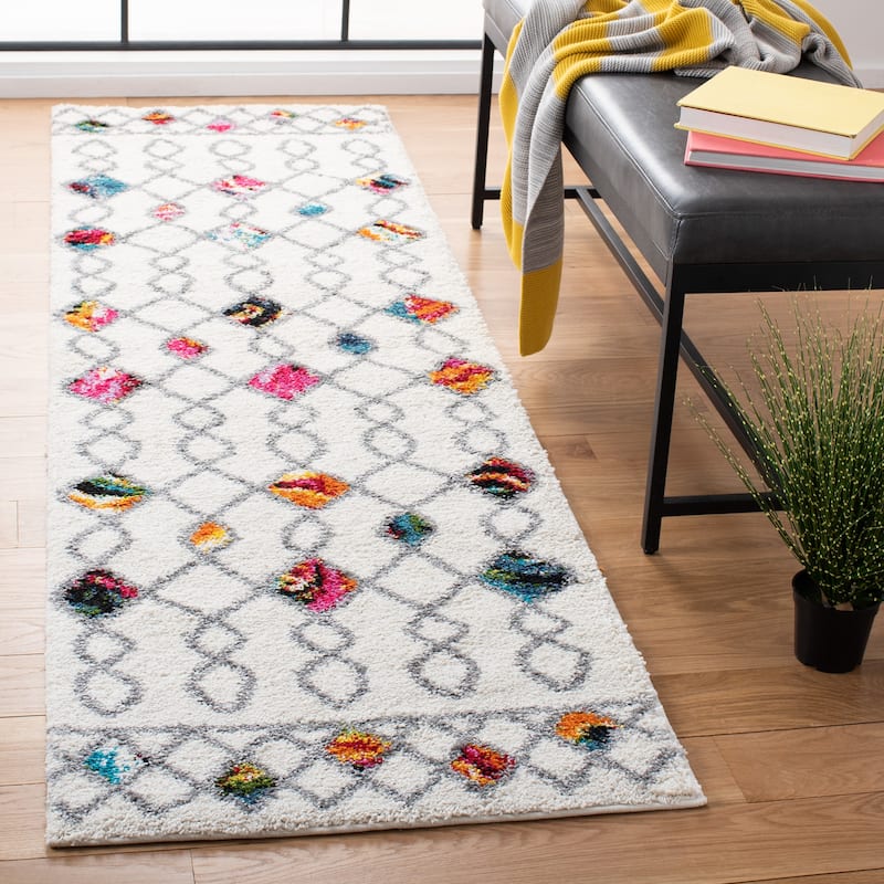 SAFAVIEH Fiesta Shag Soniea Abstract Rug - 2'3" x 8' Runner - Cream/Multi