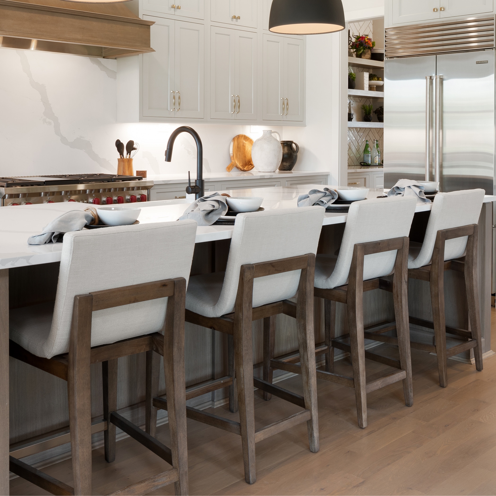 Neutral counter stools outlet