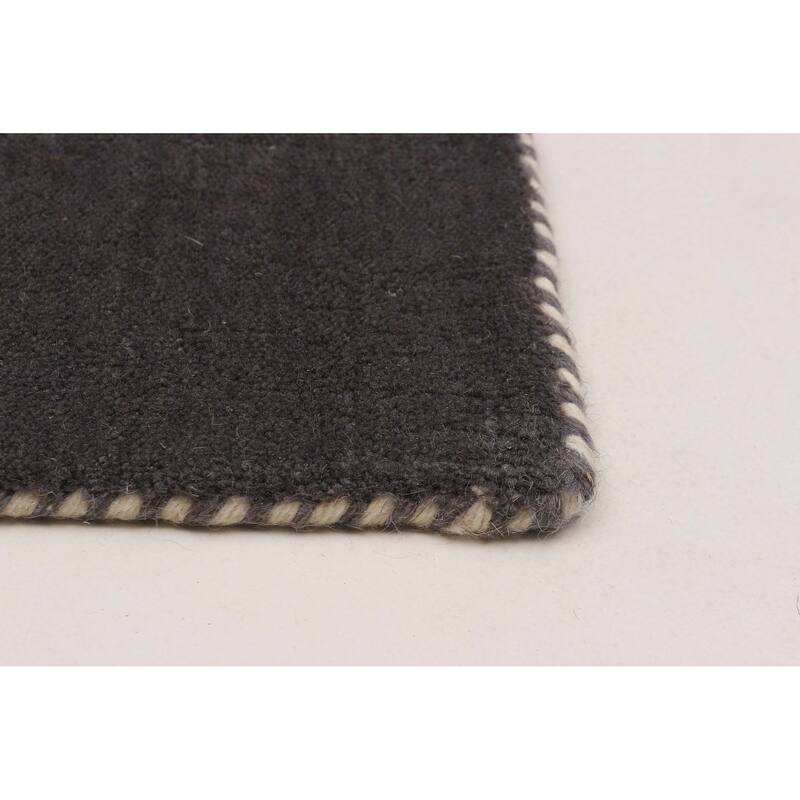 Kashkuli Gabbeh Grey Rug 6'6" x 6'3" - 6'6 x 6'3
