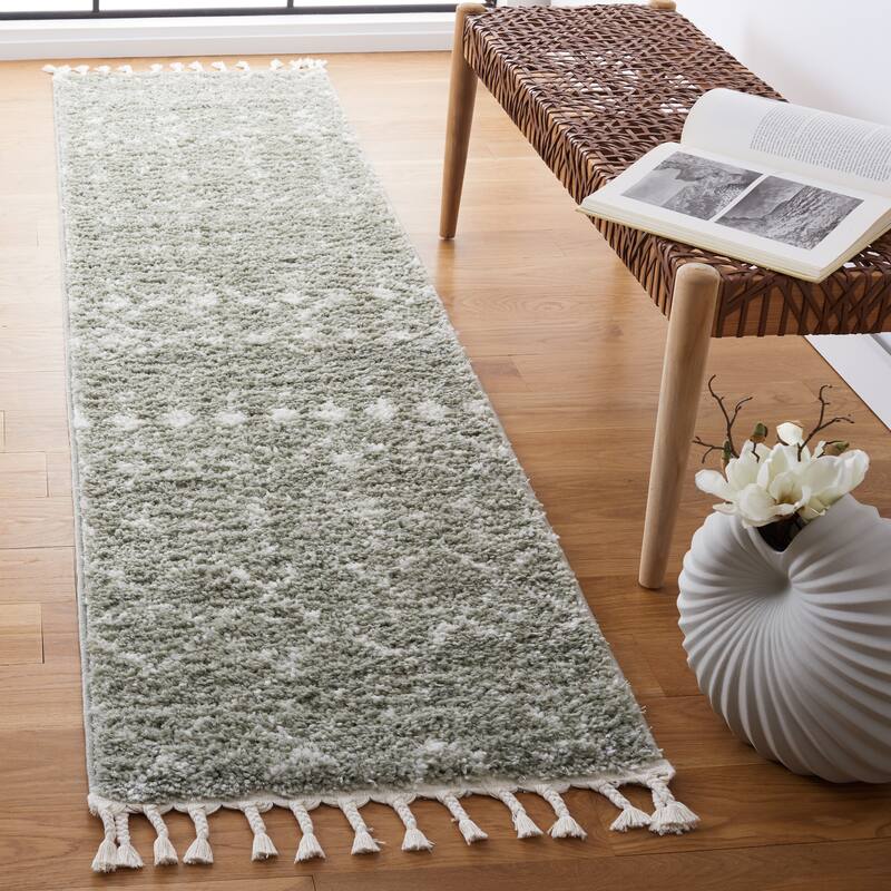 SAFAVIEH Berber Fringe Dashurije Leatha Trellis Rug - 2'2" x 8' Runner - Sage/Ivory