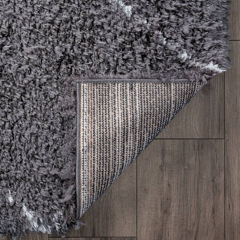 Heartfelt Shag Modern & Contemporary Diamond Indoor Area Rug