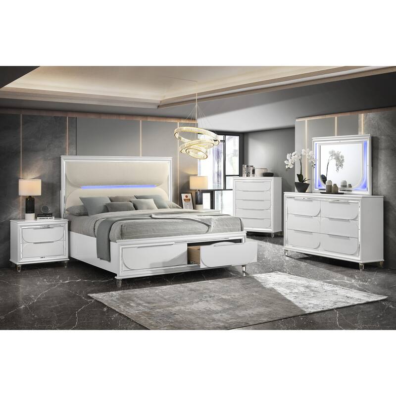 Soto Pearl White 5-Drawer Chest